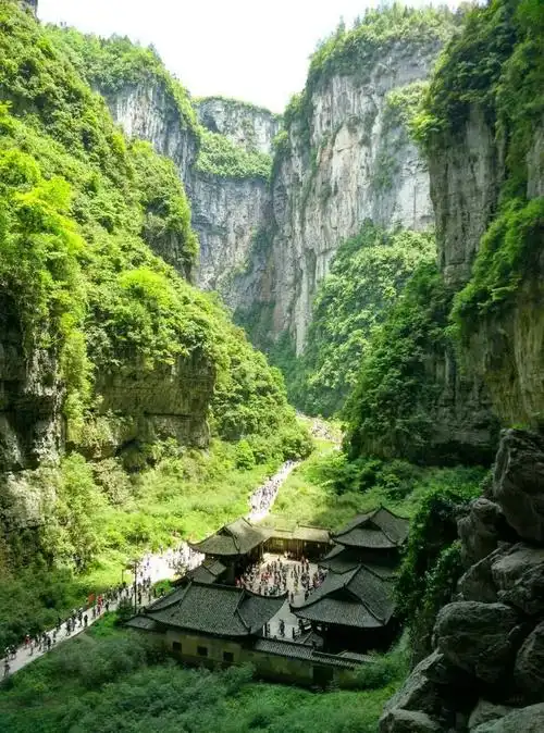 武隆天生三桥风景区