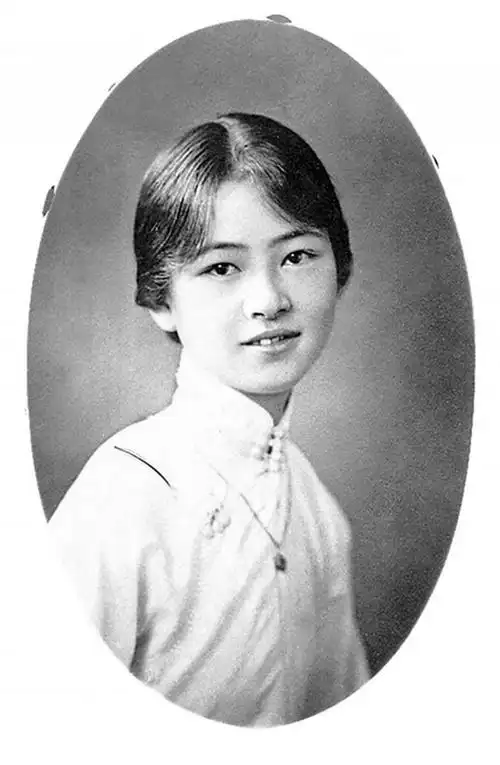 年轻时的林徽因.