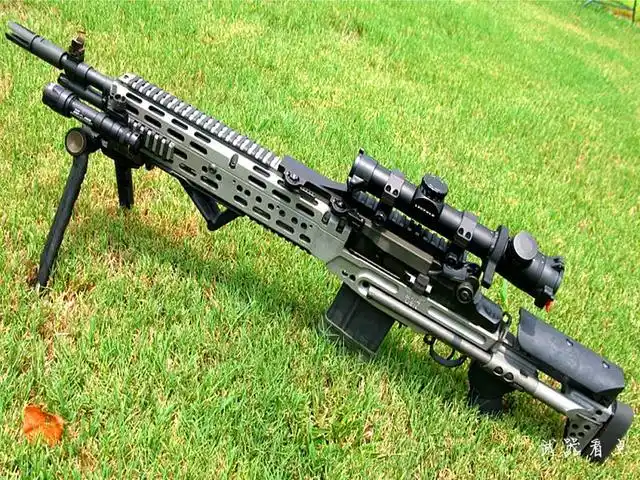 军事丨美军精确射手使用的增强型mk14自动步枪