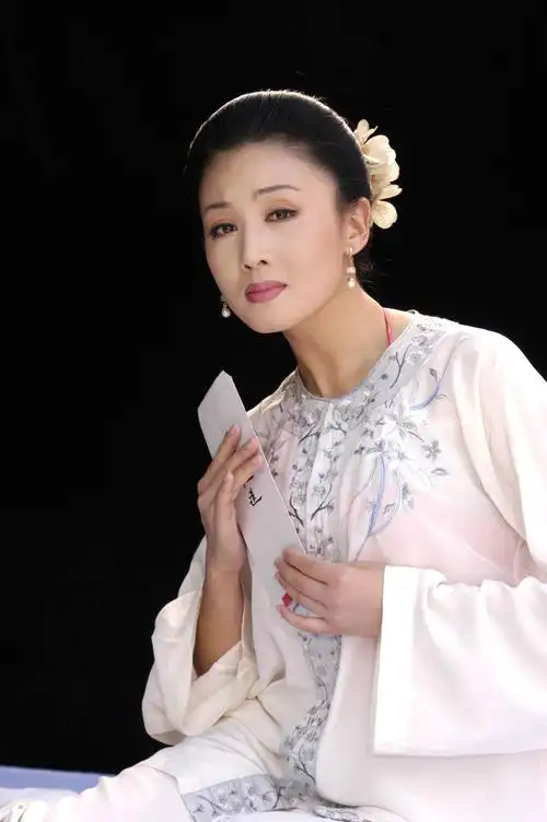 黄梅戏最初产生于湖北的什么地方黄梅戏究竟起源于黄梅还是安庆