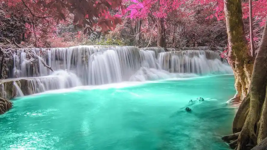 超高清壁纸高山流水