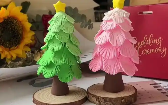 超轻粘土圣诞树教程,快圣诞节了,做了圣诞老人,还得来一个圣诞树才能