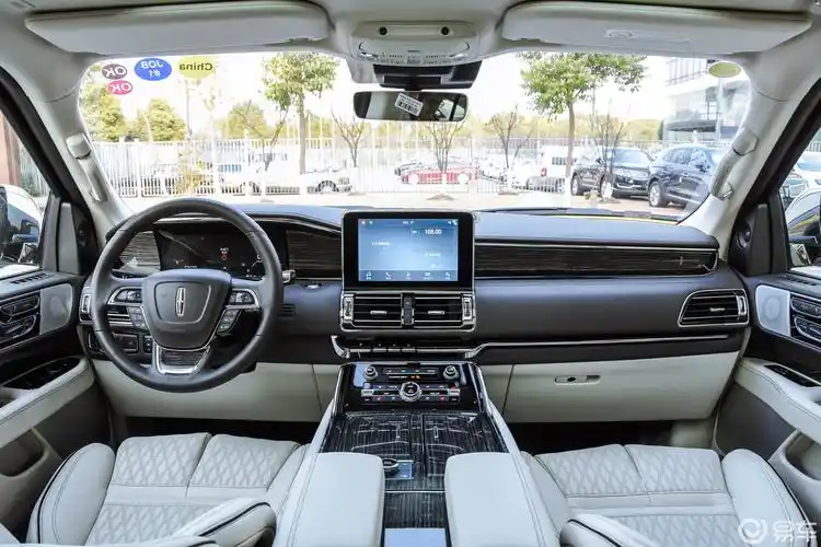 林肯汽车  领航员  2018款  2018款  2017款  2015款  2012款  2011款