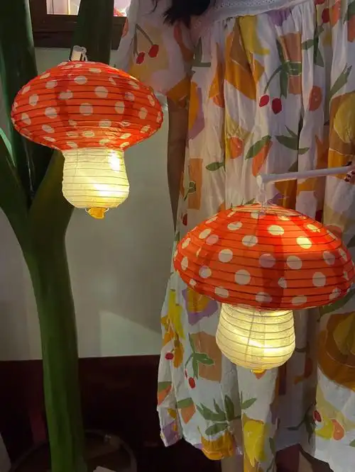 好喜欢我的蘑菇灯笼