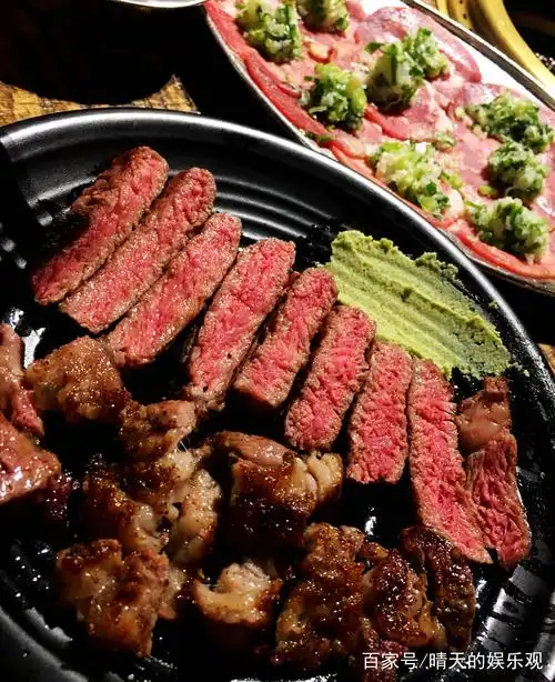 这样的韩式烤肉很上火,吃完要来一盘清淡的沙拉,降降火吧