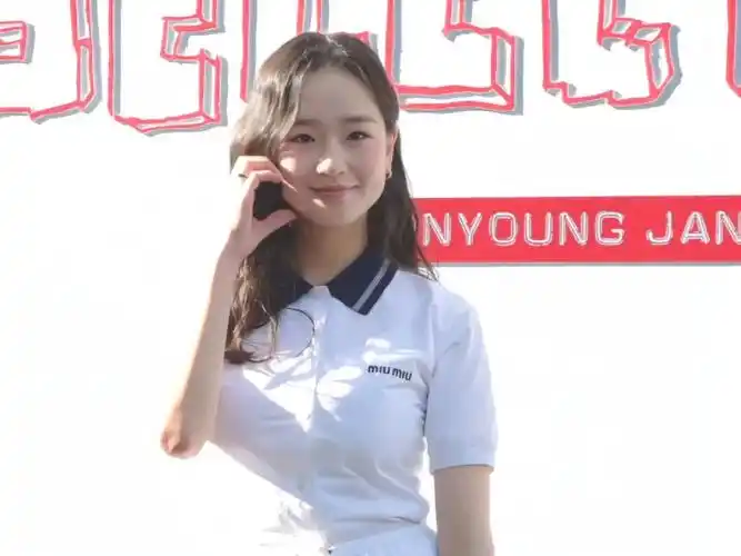 曾经的体操女神,萝莉女孩孙妍在#孙妍在 #清纯甜美 #元气少女