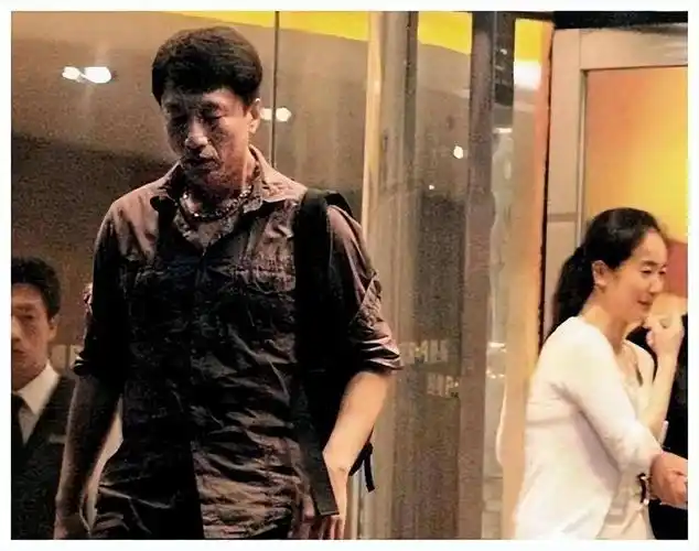 回顾左小青嫁大20岁富商历经11年婚姻爱情变友情无怨无悔