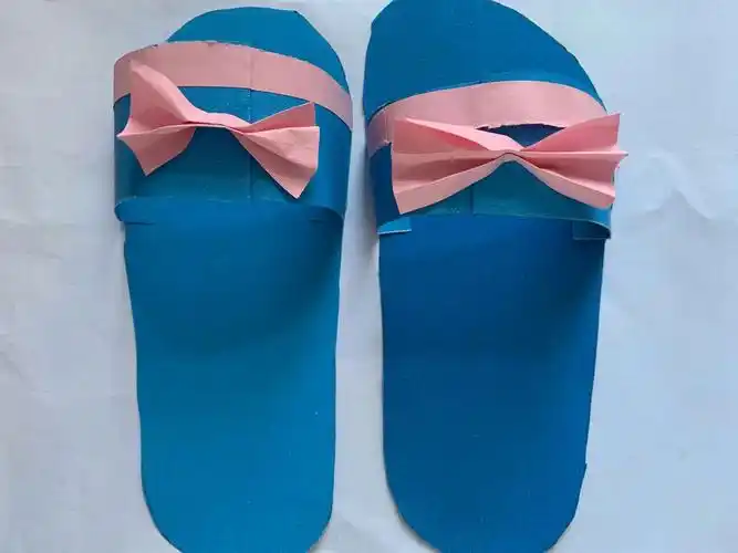 手工制作:纸拖鞋
