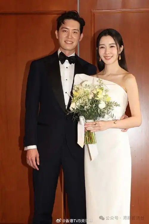 网易首页>网易号>正文申请入驻>660_990竖版 竖屏