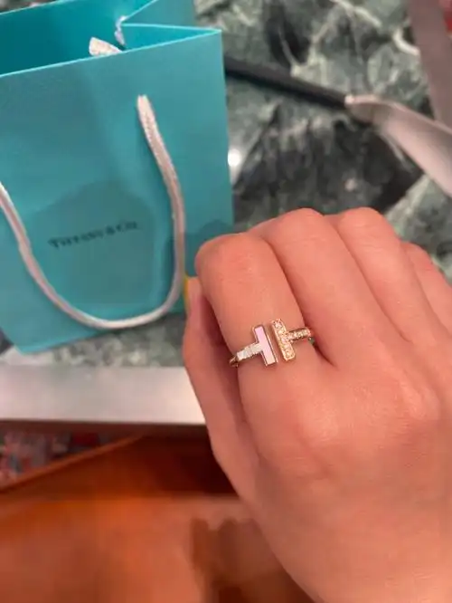 tiffany双t戒指贝母钻