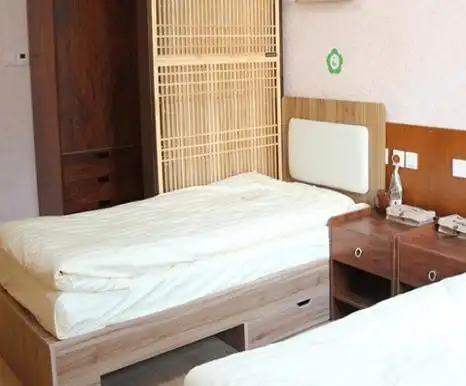 12000元/月咨询电话:18701059723易阳·初欣康养照护中心是集机构养老