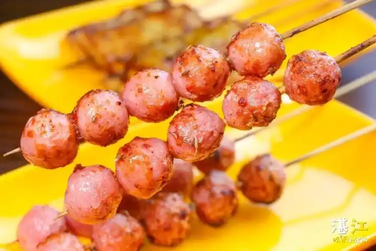 烧烤3折吃!还送50元代金券!这家来自东北的烧烤店向你递上江湖令!