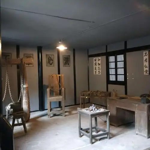 处刑室,依旧有很多残忍的刑具