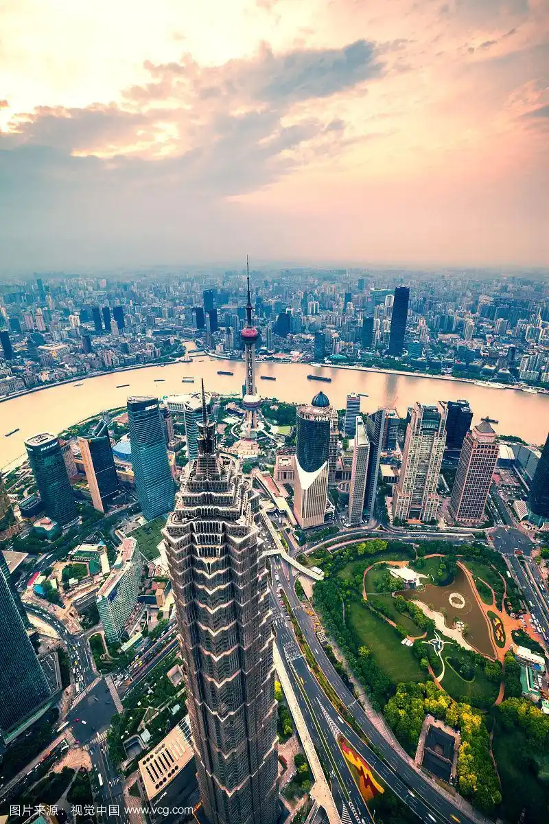 鸟瞰上海陆家嘴