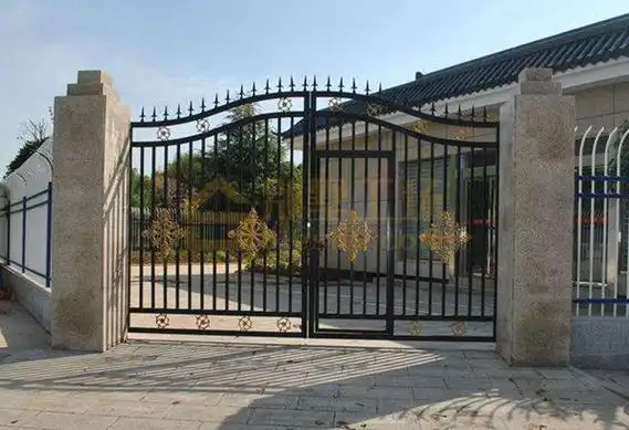 自建别墅大门两边柱子图片大全各种造型样式气派又时尚