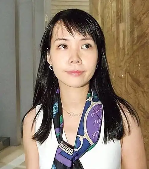 吕丽君|吕丽君:陪伴刘銮雄15年无名无分,拿走20亿,却把两个孩子姓改掉