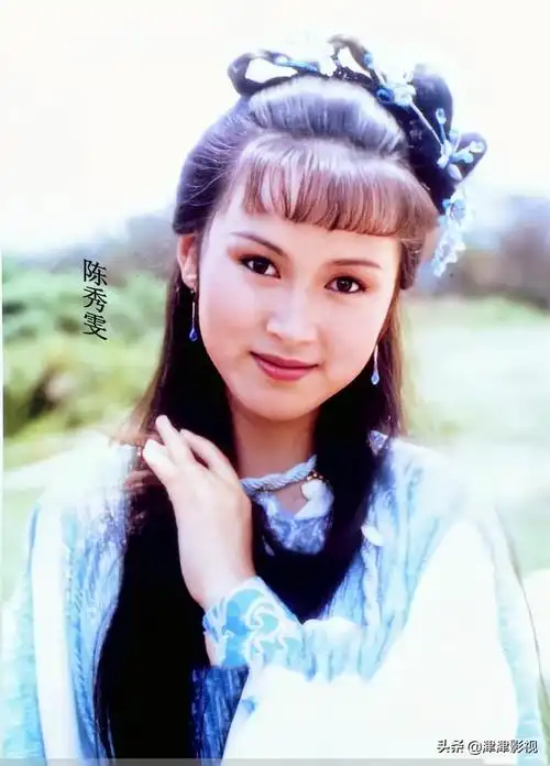 那几束卷发和浓浓的眉毛,当然还喜欢看里面的美女,比如萧蔷,俞飞鸿