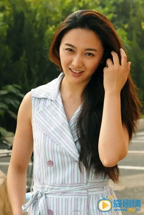 舒砚_舒砚 舒燕