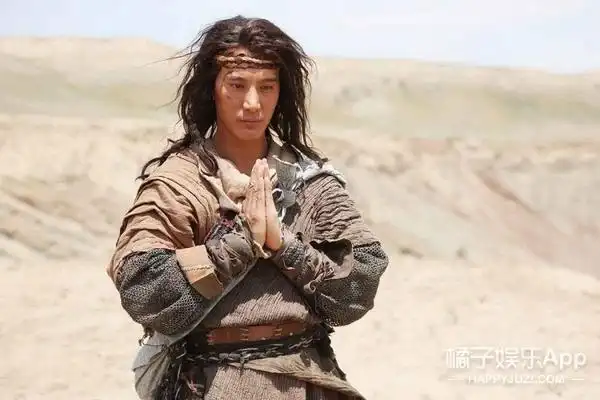 还记得《加油!好男儿》冠军蒲巴甲吗?他现在长这样啦!