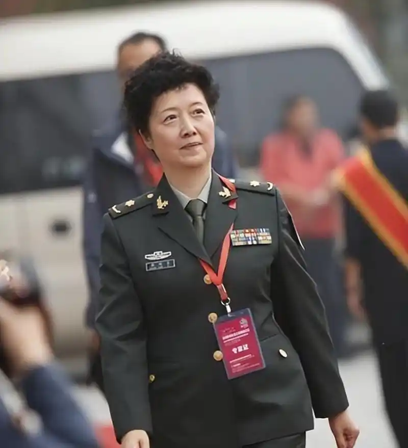 演员祝新运我这辈子最正确的决定就是娶了离异大3岁的妻子