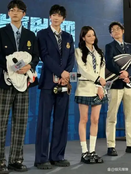 别被这几位的"幼态脸"给骗了!以为只有1米7,真实身高让你意外