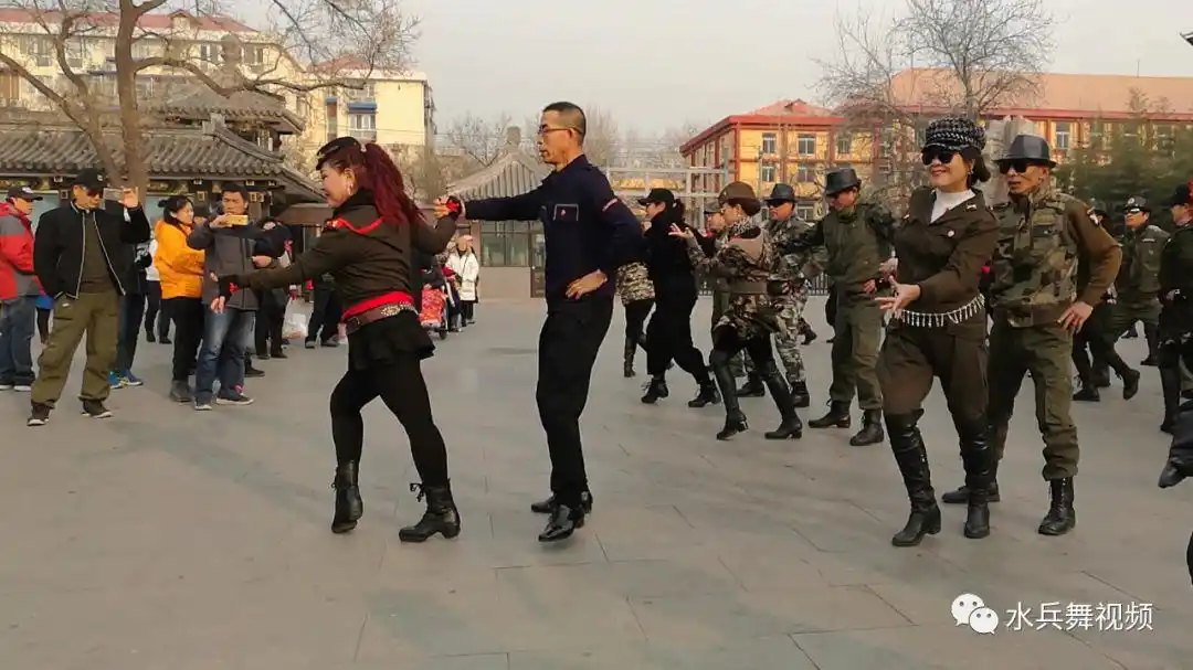 陶然亭北门水兵舞经典《第二套》