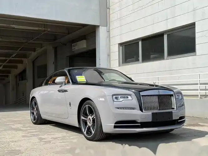 全新劳斯莱斯魅影原厂双拼配色年底特价