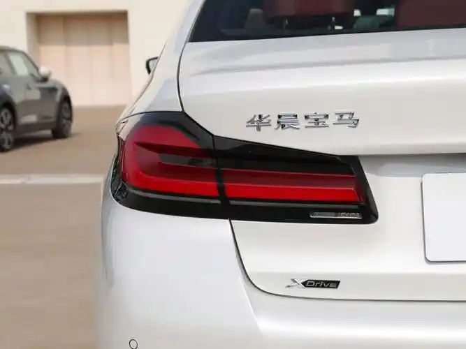 华晨宝马 宝马5系 2022款 改款二 530li xdrive m运动套装