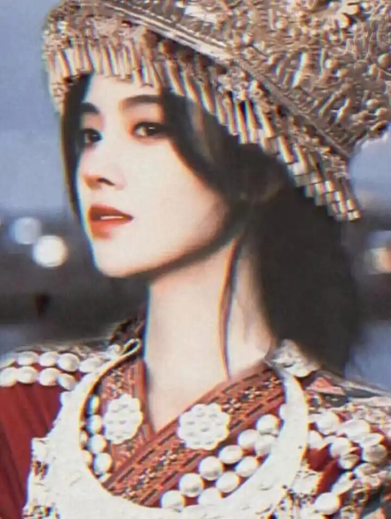 鞠婧祎的封神照片最后一张绝了      . 笑女士.