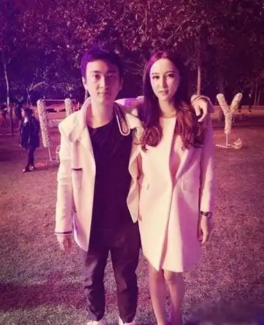 王思聪的第一任女友是谁 王思聪第一任女友张倩资料照片