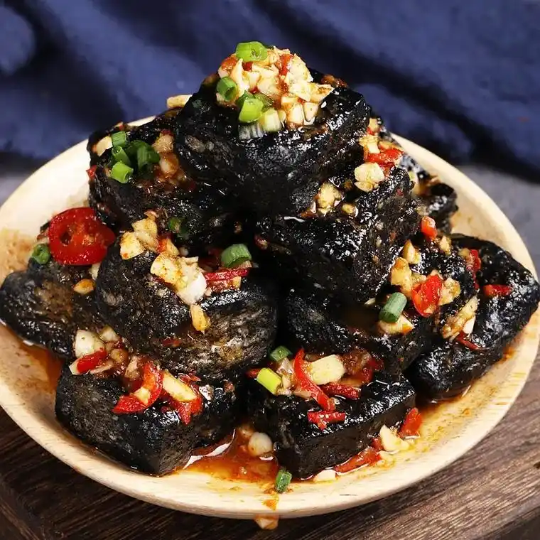 长沙臭豆腐臭豆腐成了巷口下午茶招牌 - 抖音