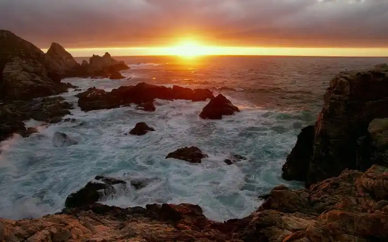 当你凝视大海和朝阳,宽阔和阳光也映在你的心中! #摄影  #4k60帧