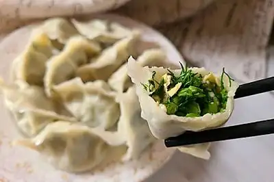 快手菜#茴香苗素水饺茴香苗,鸡蛋,食用油,盐,味极鲜,蚝油,饺子面粉,水