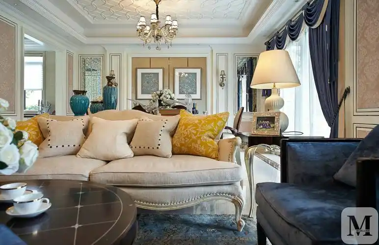 简欧客厅背景墙装修效果图