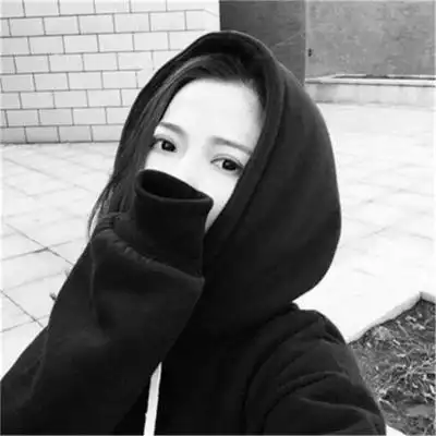 78157815女生黑白头像78157815_微信头像_我要个性网