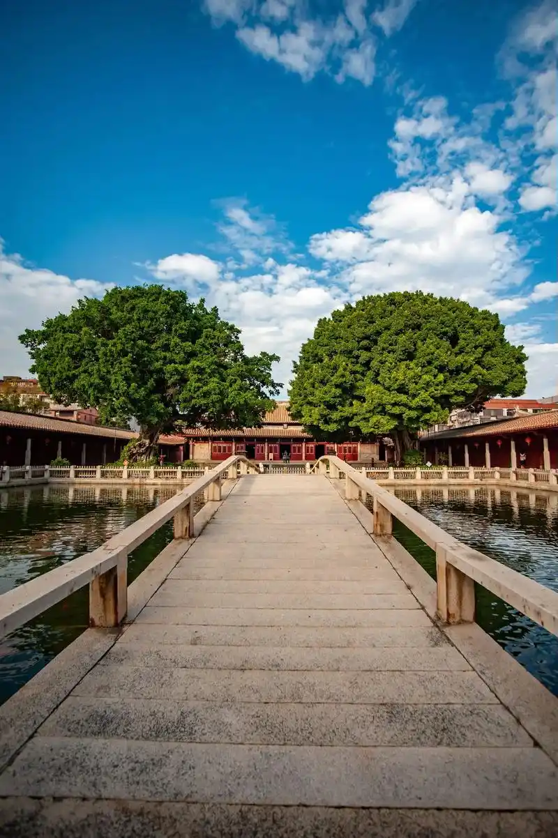 泉州府文庙.#愿所有人平安健康 #古建筑之美 #泉州 #摄影 - 抖音