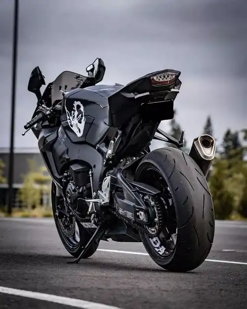 这组高清无水印炫酷机车壁纸你肯定喜欢