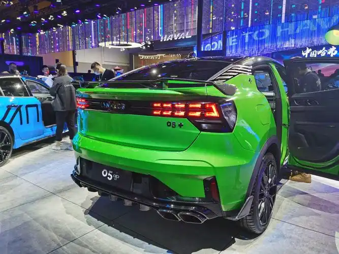 出厂即改装战斗气息十足领克05亮相成都车展