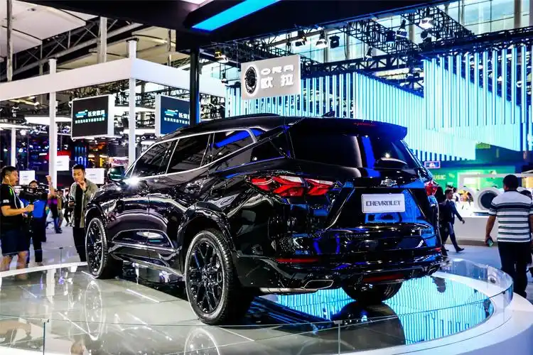 沿用海外版车型设计运动气息十足国产雪佛兰开拓者到店