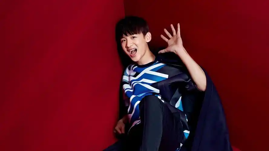 内地明星 白敬亭 明星风尚壁纸【6】内地明星壁纸图片_桌面壁纸图片