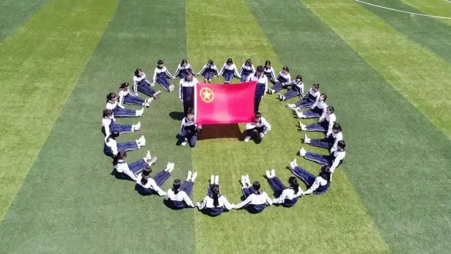 百年五四以青春的名义向五四敬礼