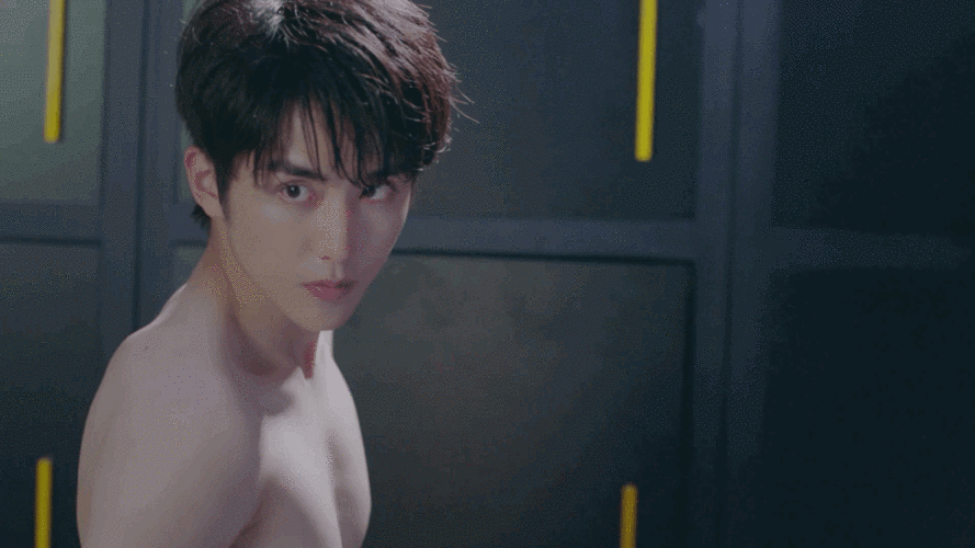 语冰也有魅力四射的时候,品品这身材,u1s1我馋他身子_高清图集_新浪网