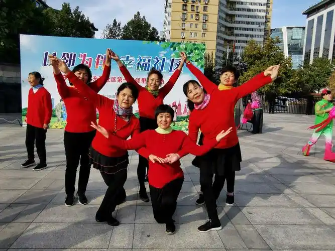 2019东环社区第一届邻里节广场舞表演