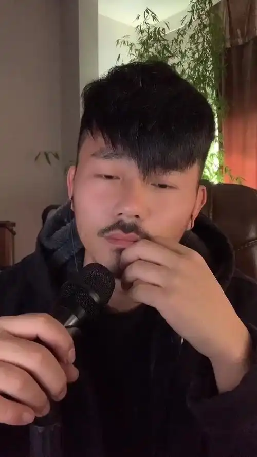 《别哭了伤心的人》大欢毫无声息.