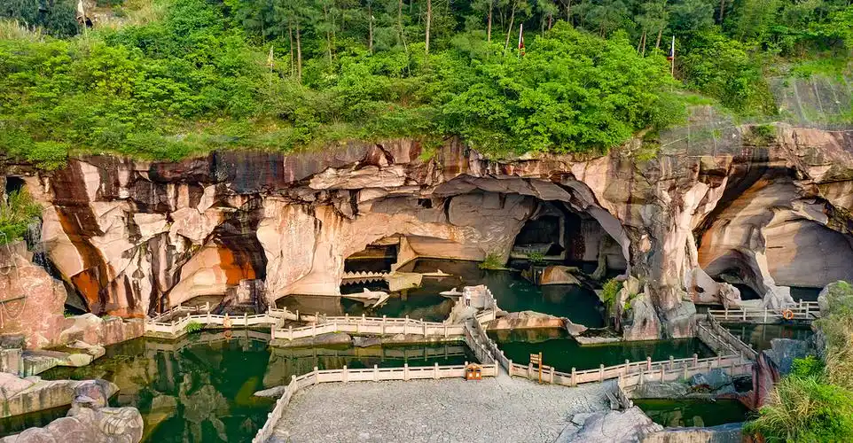 【官方电子票】三门蛇蟠岛(滑泥公园)2大1小亲子票 台州华顶旅游 景点