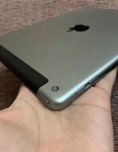 手机平板出ipadpro一代128g国行插卡2500