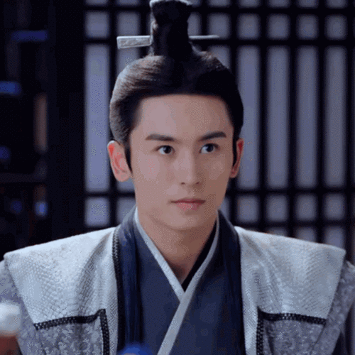 友情出演过《美人为馅》,《宫锁连城》里的孙合礼,《半妖倾城》的明夏