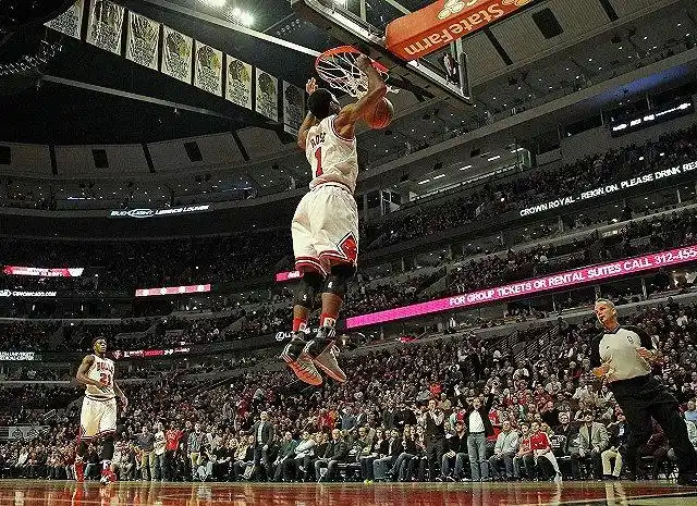 德里克·罗斯扣篮