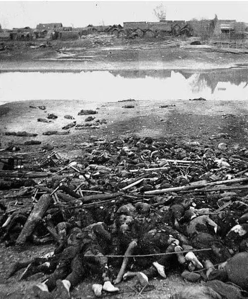 沉痛历史!美国拍摄的日军屠杀中国人血腥照