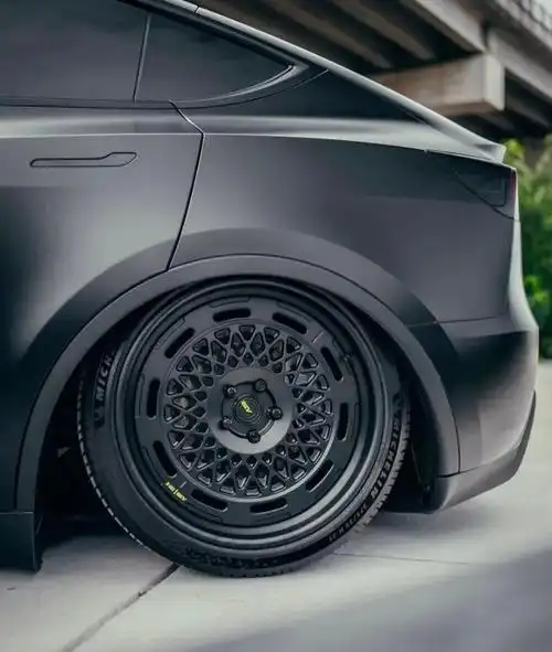 轮毂改装 特斯拉model s#特斯拉 #改装 #新能源汽车 - 抖音